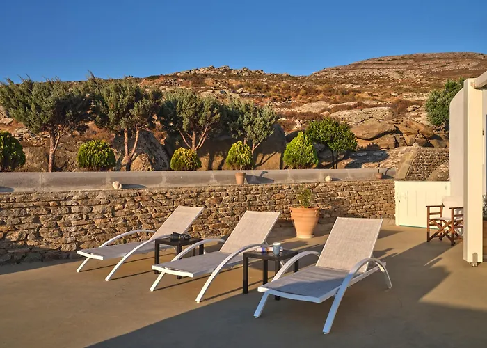 Stella, Lefkes Paros * レフケス