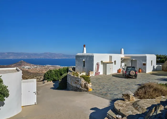 Stella, Lefkes Paros レフケス